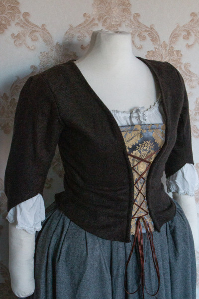 kurze Rokoko Jacke Highlands